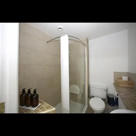 בית נופש The Chic Haven *